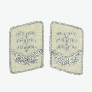 Luftwaffe HG Division Hauptmann Collar Tabs-White