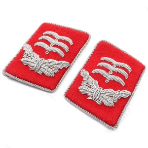 Luftwaffe Flak Division Hauptmann Collar Tabs - Red
