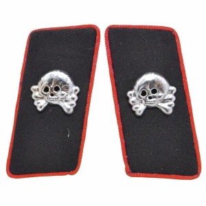 Panzer EM Collar Tabs - Red Piped