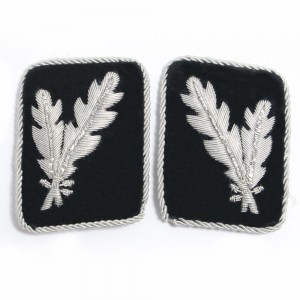 Waffen-SS Oberfuhrer Collar Tabs