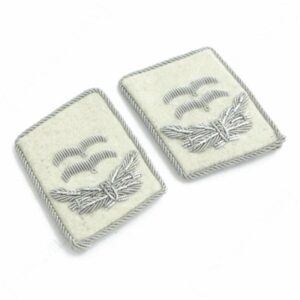 Luftwaffe HG Division Oberleutnant Collar Tabs – White