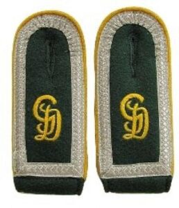 Grossdeutschland Bottle Green Unteroffizier Shoulder Boards – All Services